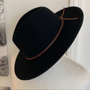 Wyeth One Size Wool Hat